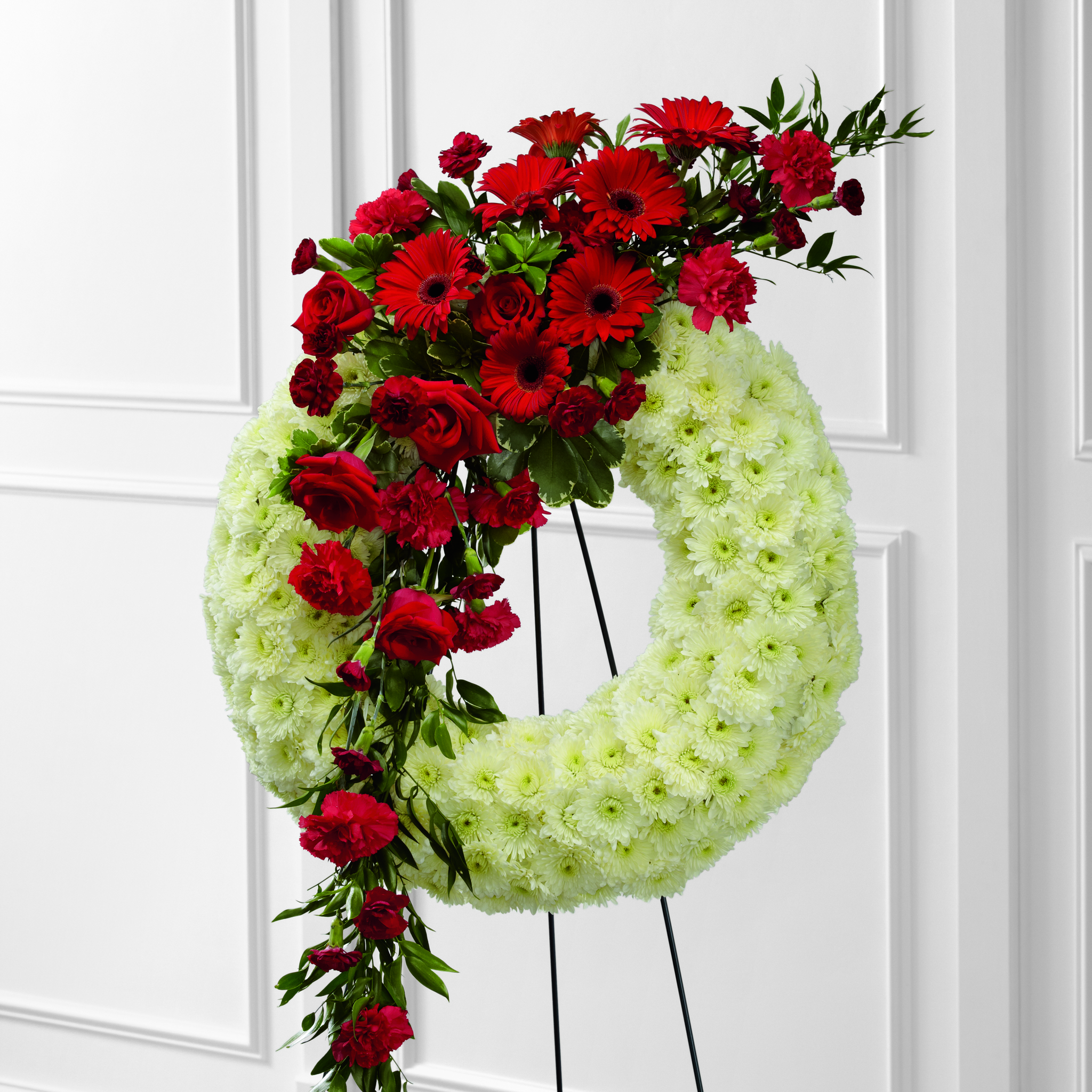 Heavenly Love Wreath